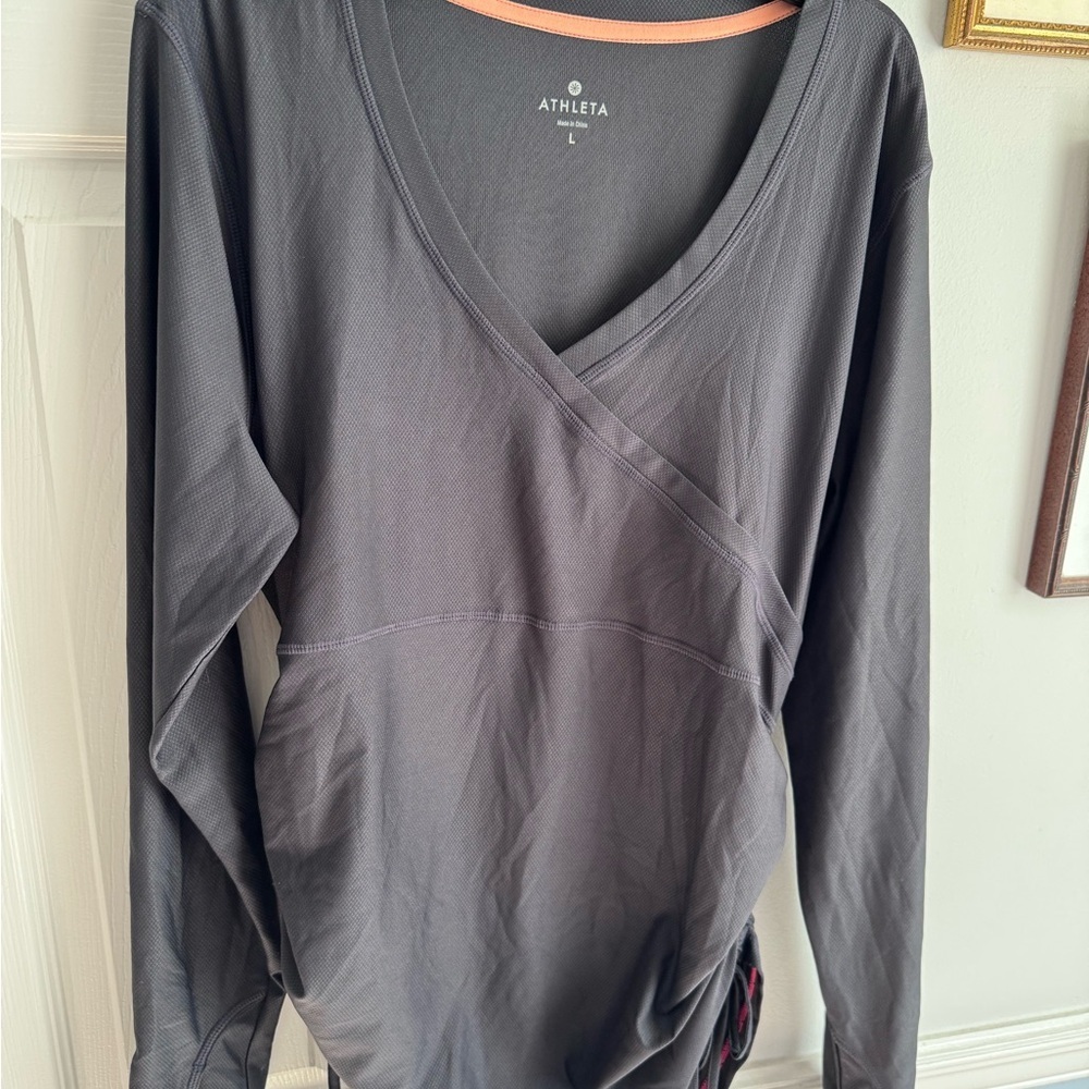 Athleta Outbound Athletic Dark Gray Long Sleeve Top